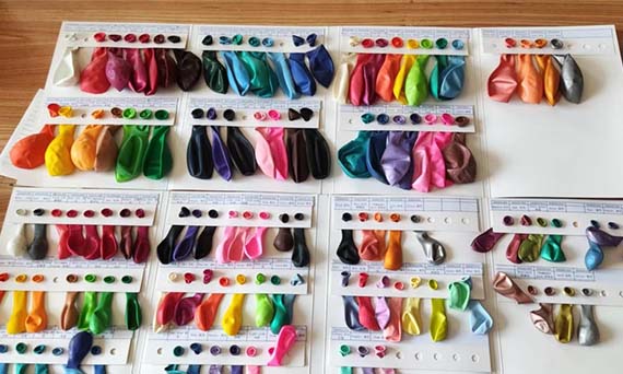 Как мне хранить неразличенные латексные воздушные шары?