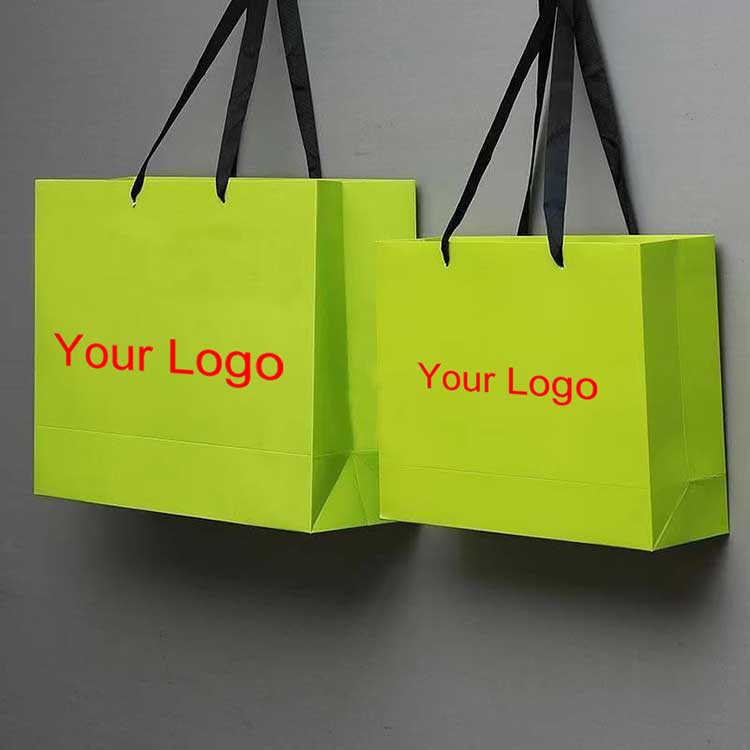 Персонализированные подарочные пакеты